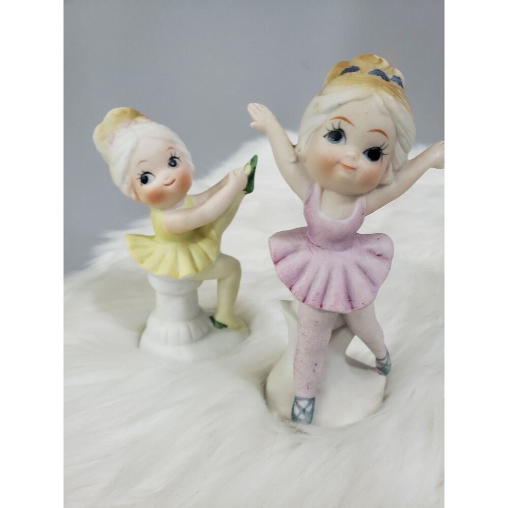 Duncan Royale Fine Porcelain Ballerina Figurine 4" Dancer Kitschy Nursery Decor